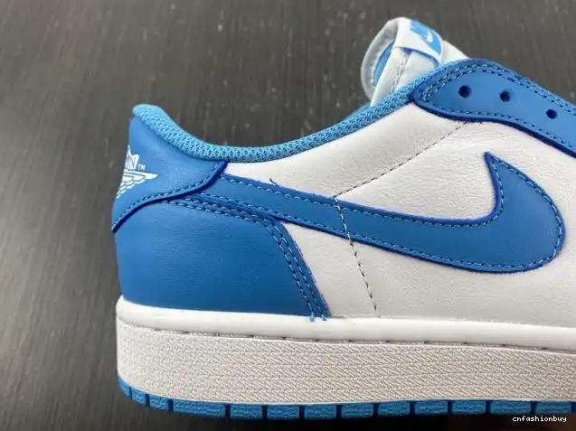 CJ7891-401 SB Nike Jordan UNC Low x Air 1 0601